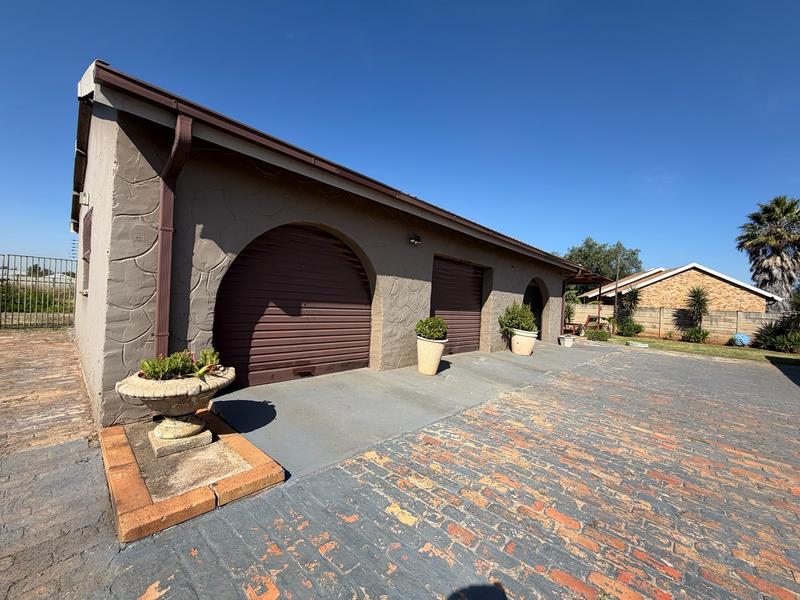 3 Bedroom Property for Sale in Riversdale Gauteng