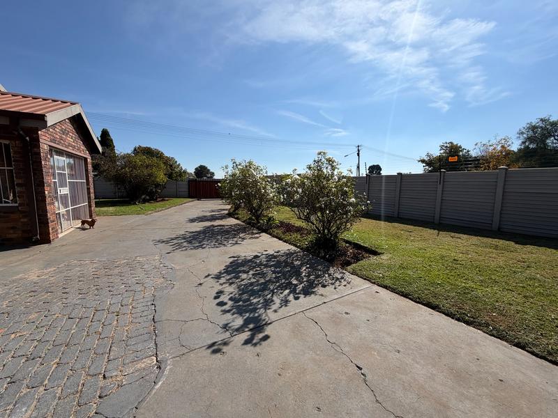 3 Bedroom Property for Sale in Riversdale Gauteng