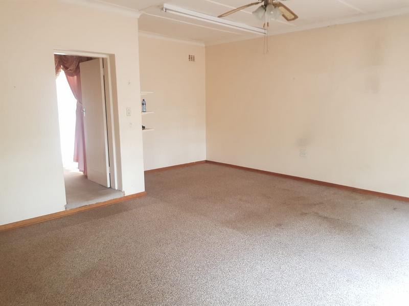 To Let 3 Bedroom Property for Rent in Green Hills Gauteng