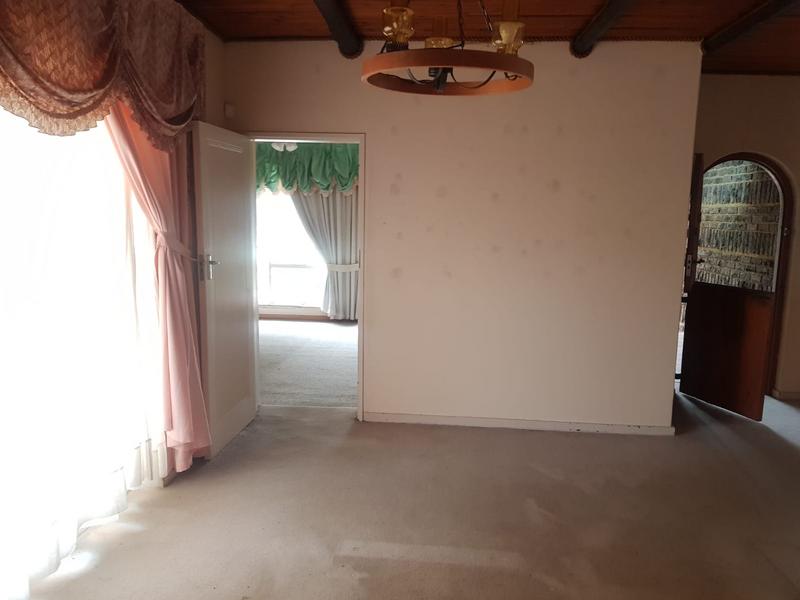 To Let 3 Bedroom Property for Rent in Green Hills Gauteng
