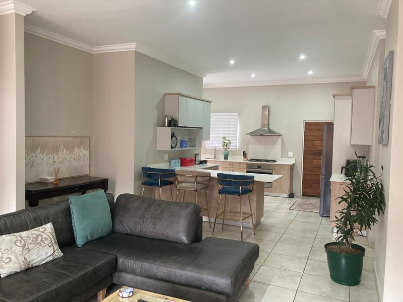 3 Bedroom Property for Sale in Six Fountains Estate Gauteng