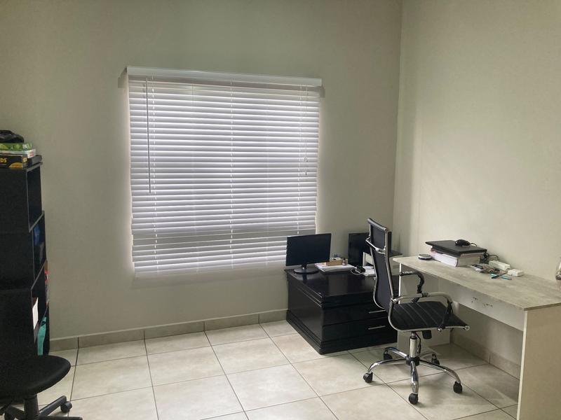 3 Bedroom Property for Sale in Six Fountains Estate Gauteng