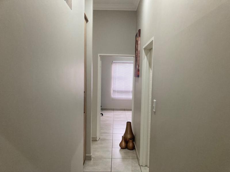 3 Bedroom Property for Sale in Six Fountains Estate Gauteng