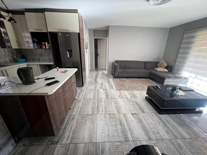 2 Bedroom Property for Sale in Helikonpark Gauteng