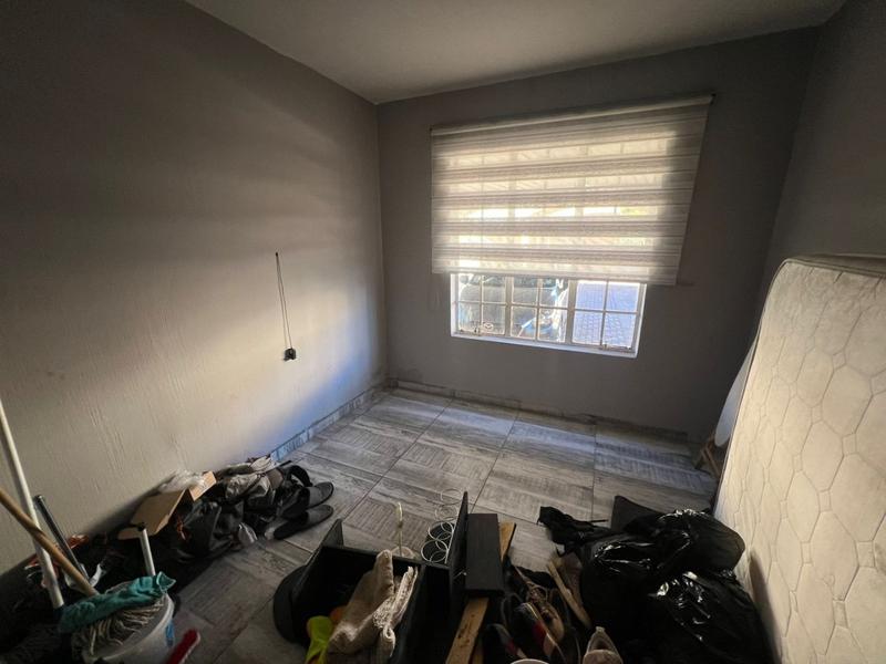 2 Bedroom Property for Sale in Helikonpark Gauteng