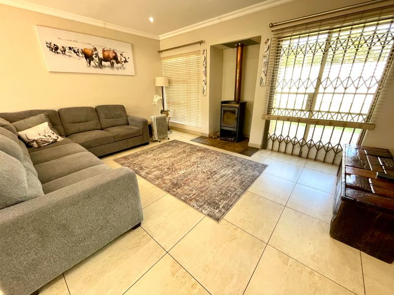 4 Bedroom Property for Sale in Rant En Dal Gauteng