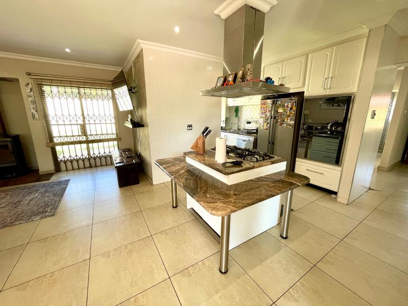 4 Bedroom Property for Sale in Rant En Dal Gauteng