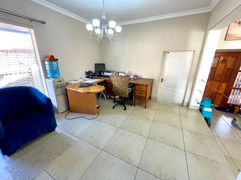 4 Bedroom Property for Sale in Rant En Dal Gauteng