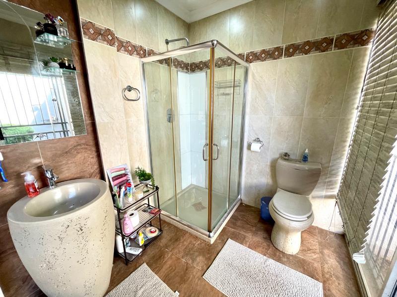 4 Bedroom Property for Sale in Rant En Dal Gauteng