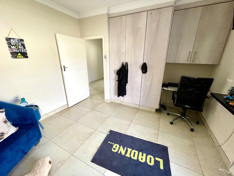 4 Bedroom Property for Sale in Rant En Dal Gauteng
