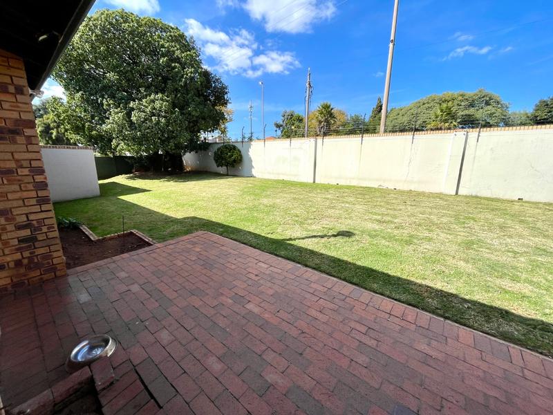 4 Bedroom Property for Sale in Rant En Dal Gauteng