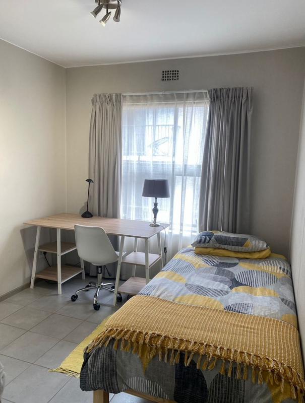 To Let 2 Bedroom Property for Rent in Clubview Gauteng