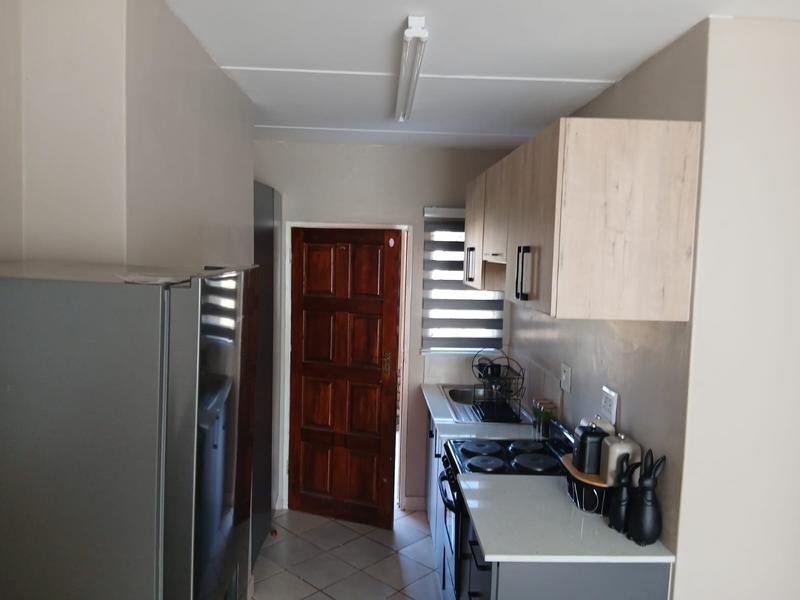 2 Bedroom Property for Sale in Protea Glen Gauteng