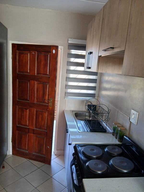 2 Bedroom Property for Sale in Protea Glen Gauteng