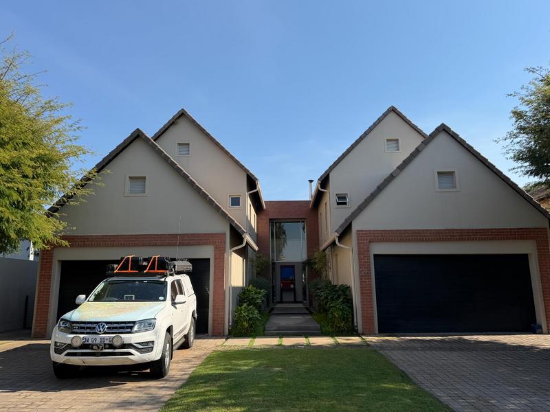 6 Bedroom Property for Sale in Pretoria East Gauteng