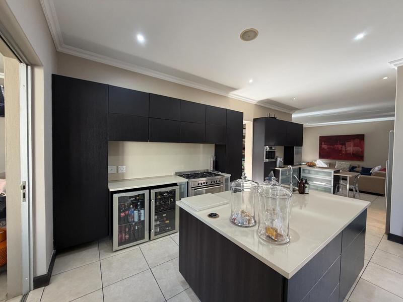 6 Bedroom Property for Sale in Pretoria East Gauteng