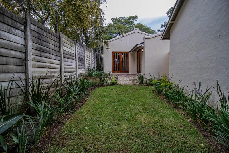 To Let 1 Bedroom Property for Rent in Rivonia Gauteng