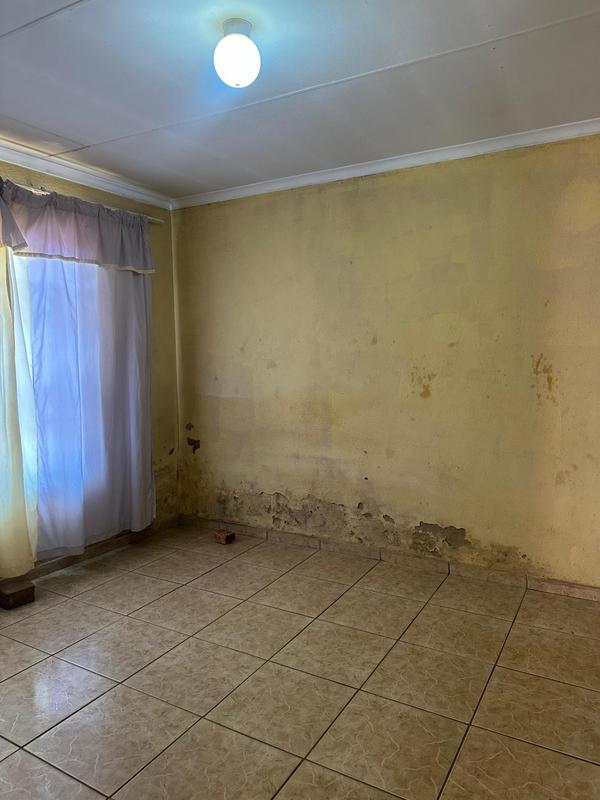 To Let 3 Bedroom Property for Rent in Protea Glen Gauteng
