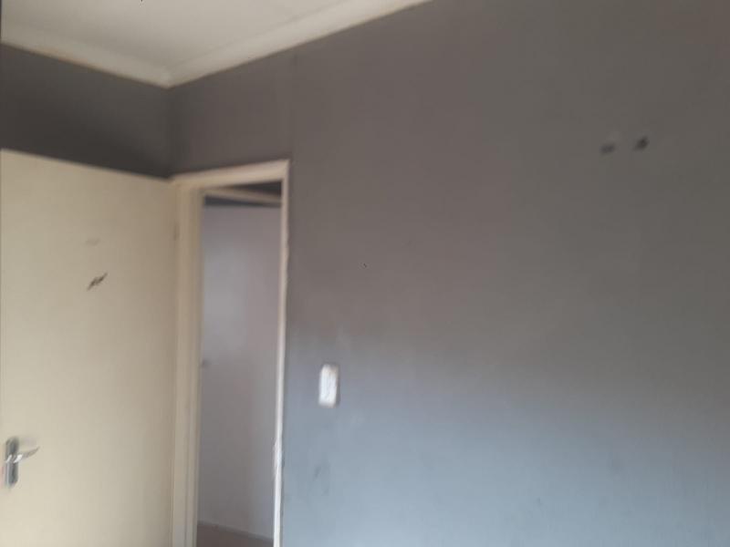 To Let 3 Bedroom Property for Rent in Protea Glen Gauteng