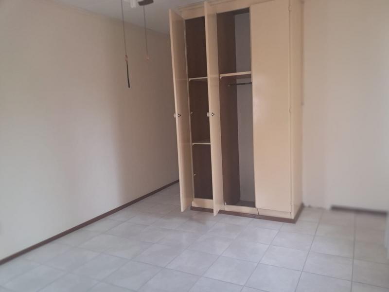 To Let 5 Bedroom Property for Rent in Elandspoort Gauteng