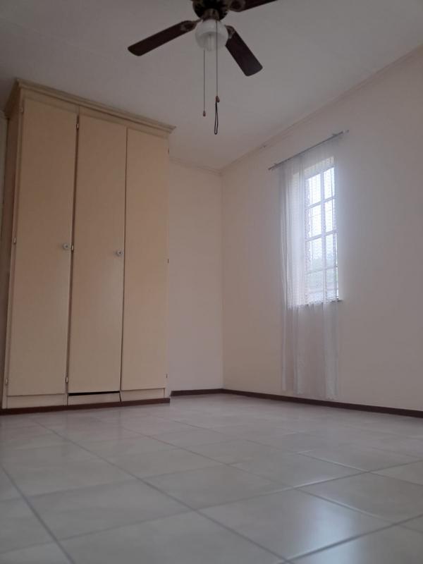 To Let 5 Bedroom Property for Rent in Elandspoort Gauteng