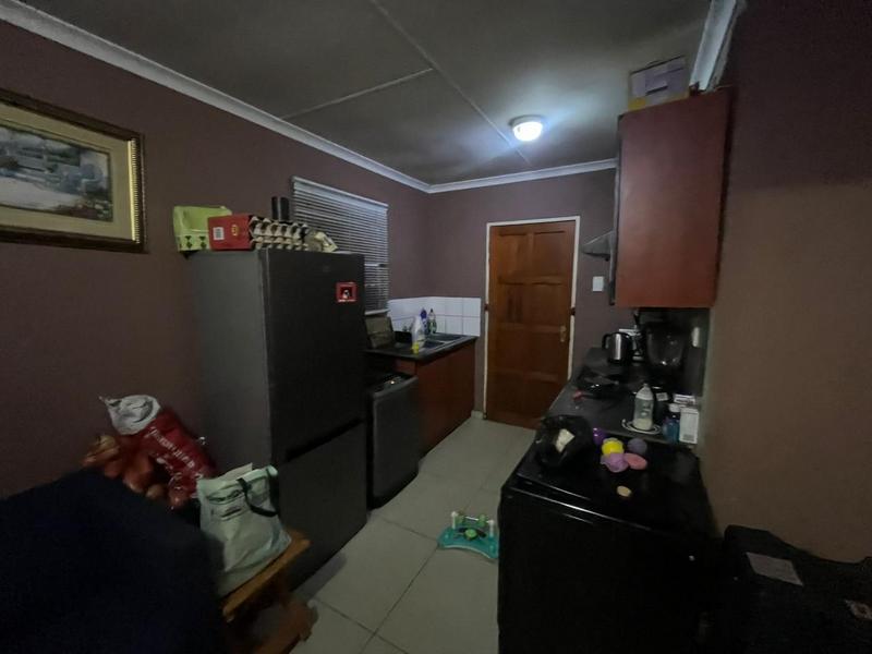 To Let 2 Bedroom Property for Rent in Braamfischerville Gauteng