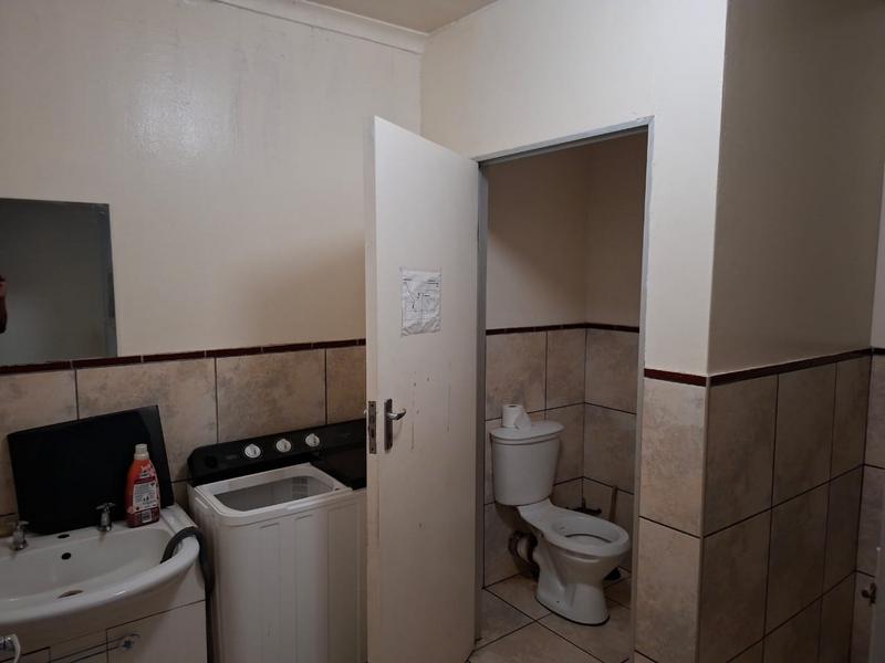 14 Bedroom Property for Sale in Brixton Gauteng