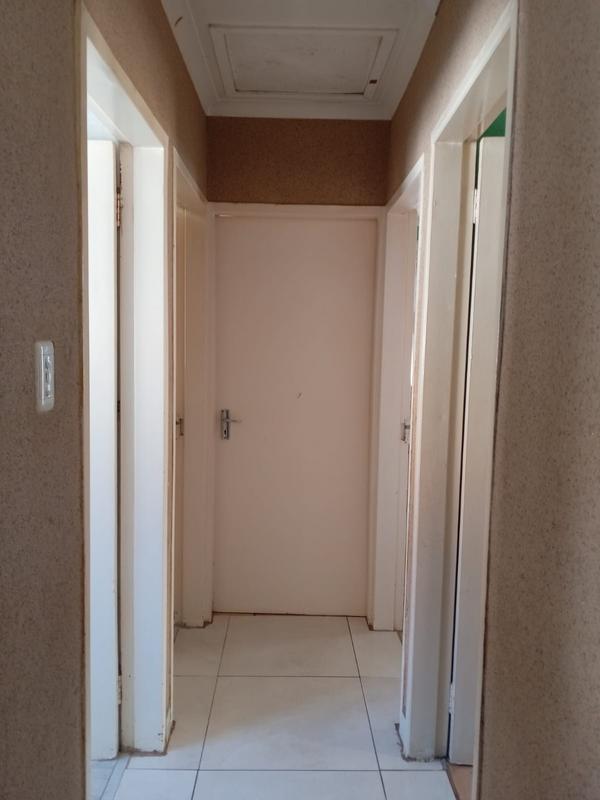 3 Bedroom Property for Sale in Dawn Park Gauteng