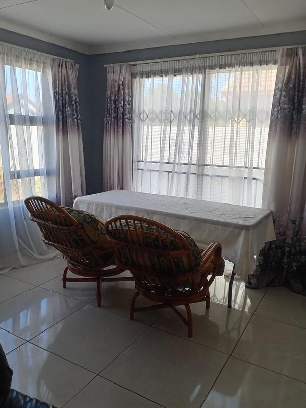 3 Bedroom Property for Sale in Dawn Park Gauteng
