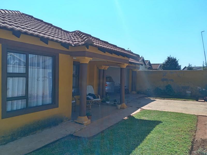 3 Bedroom Property for Sale in Dawn Park Gauteng