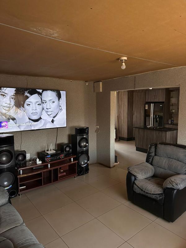 2 Bedroom Property for Sale in Villa Liza Gauteng
