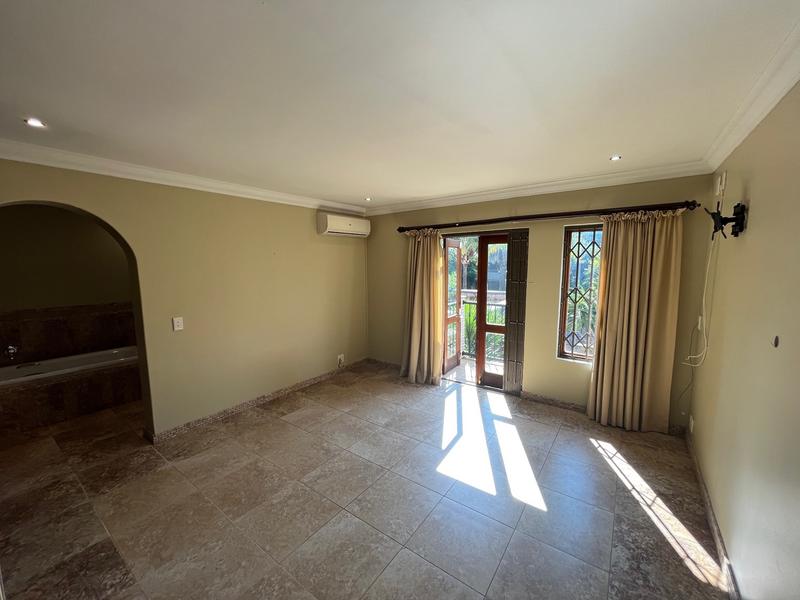 To Let 4 Bedroom Property for Rent in Waterkloof A H Gauteng