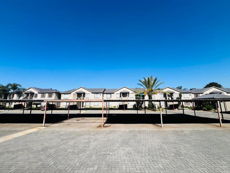 2 Bedroom Property for Sale in Lakefield Gauteng