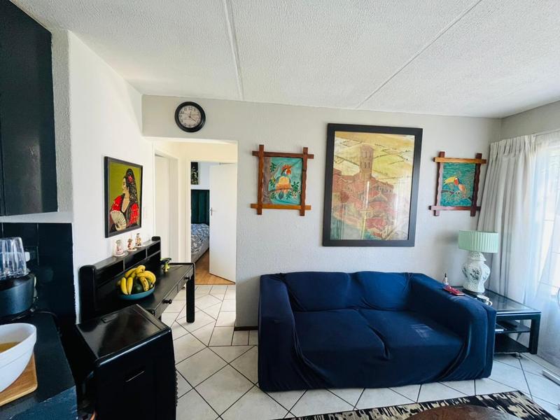 2 Bedroom Property for Sale in Lakefield Gauteng