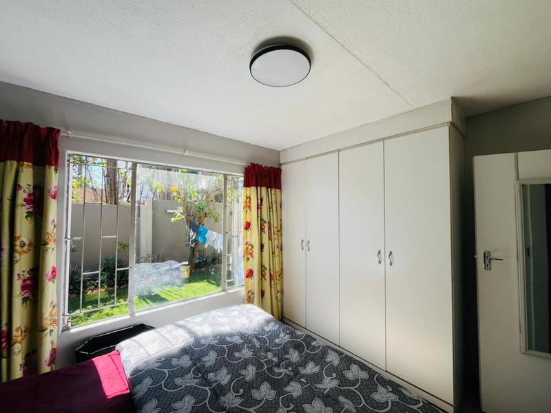 2 Bedroom Property for Sale in Lakefield Gauteng