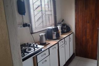 2 Bedroom Property for Sale in Dawn Park Gauteng