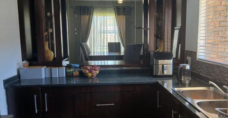 4 Bedroom Property for Sale in Terenure Gauteng
