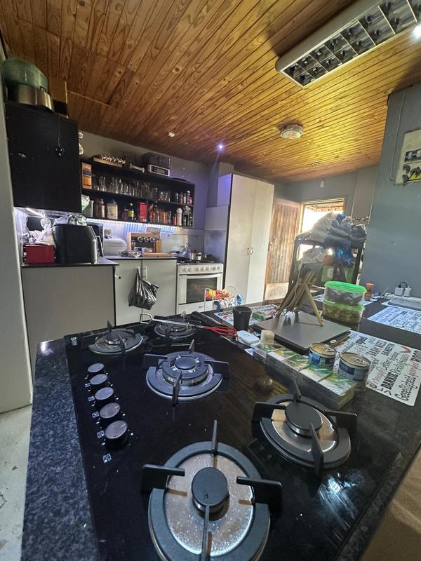 2 Bedroom Property for Sale in Geduld Gauteng