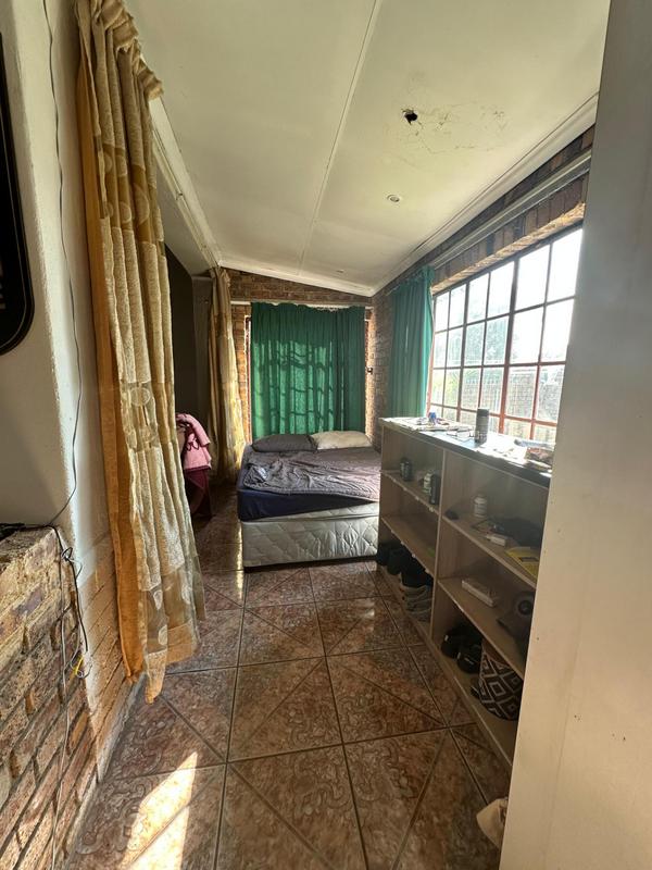 2 Bedroom Property for Sale in Geduld Gauteng