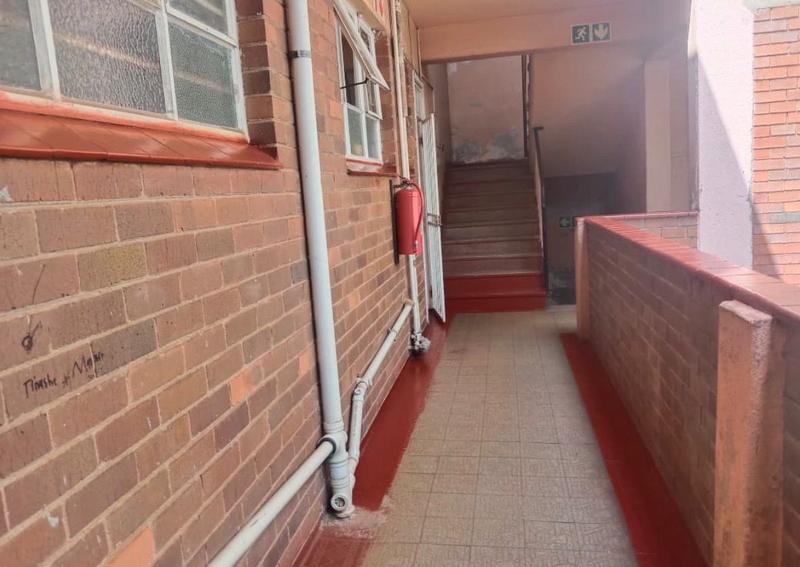 1 Bedroom Property for Sale in Berea Gauteng