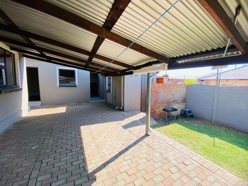 3 Bedroom Property for Sale in South Hills Gauteng