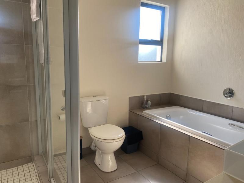 3 Bedroom Property for Sale in Beverley Gauteng