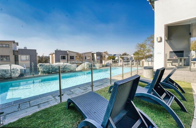 3 Bedroom Property for Sale in Beverley Gauteng