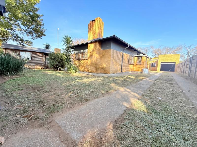 3 Bedroom Property for Sale in Vanderbijlpark CE 1 Gauteng