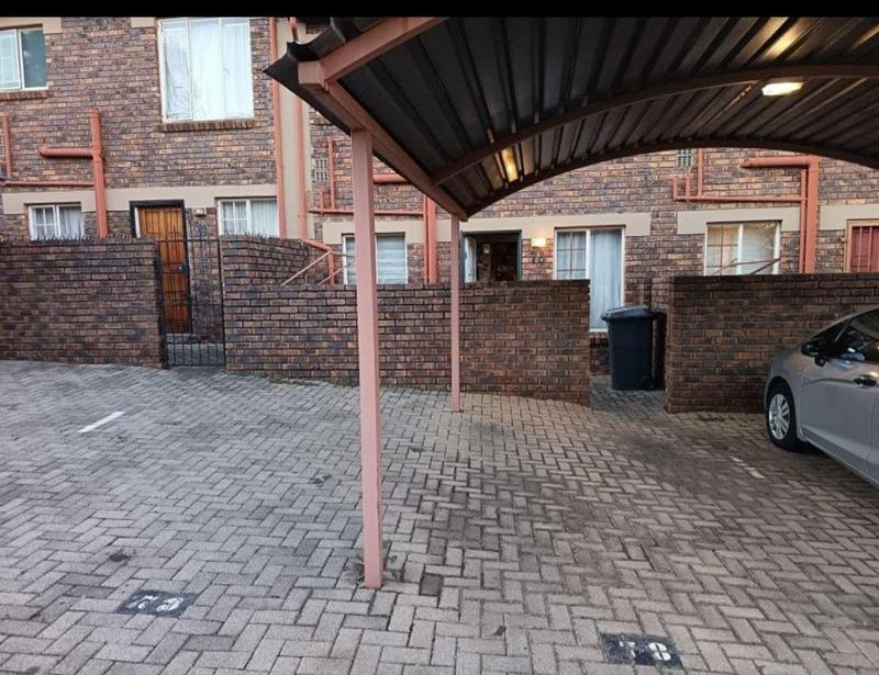 To Let 2 Bedroom Property for Rent in Hennopspark Gauteng