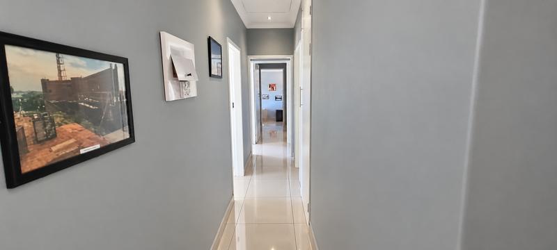 4 Bedroom Property for Sale in Rooihuiskraal Gauteng