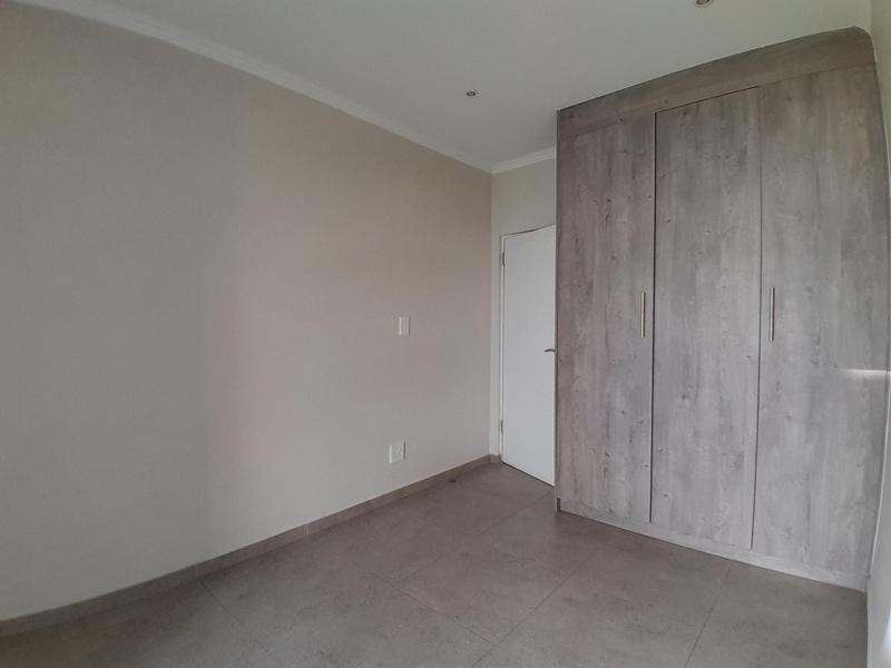 To Let 2 Bedroom Property for Rent in Raslouw Gauteng