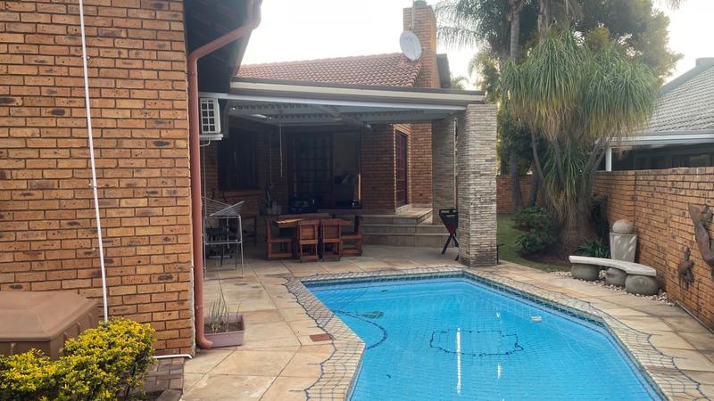 3 Bedroom Property for Sale in Eldo Manor Gauteng