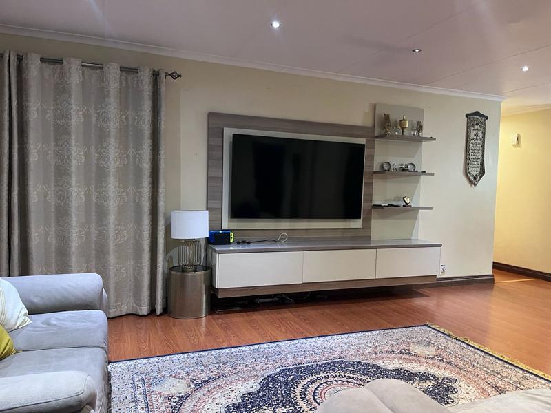 3 Bedroom Property for Sale in Eldo Manor Gauteng