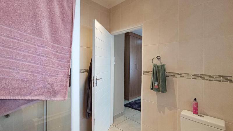 3 Bedroom Property for Sale in Tres Jolie Gauteng